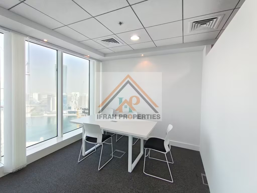 Burj Khalifa Canal View || Bright Office || Near To Metro