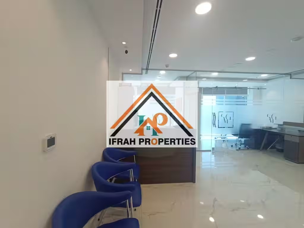  Semi Furnished || Vacant || Bright Office