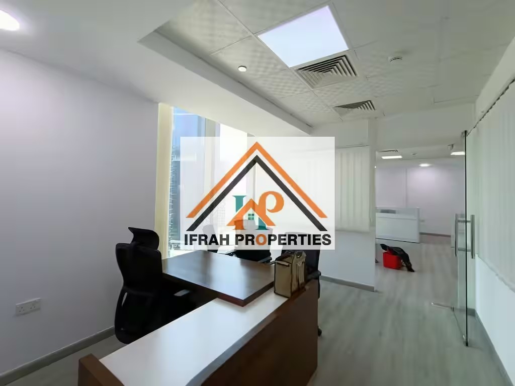  Semi Furnished || Vacant || Bright Office