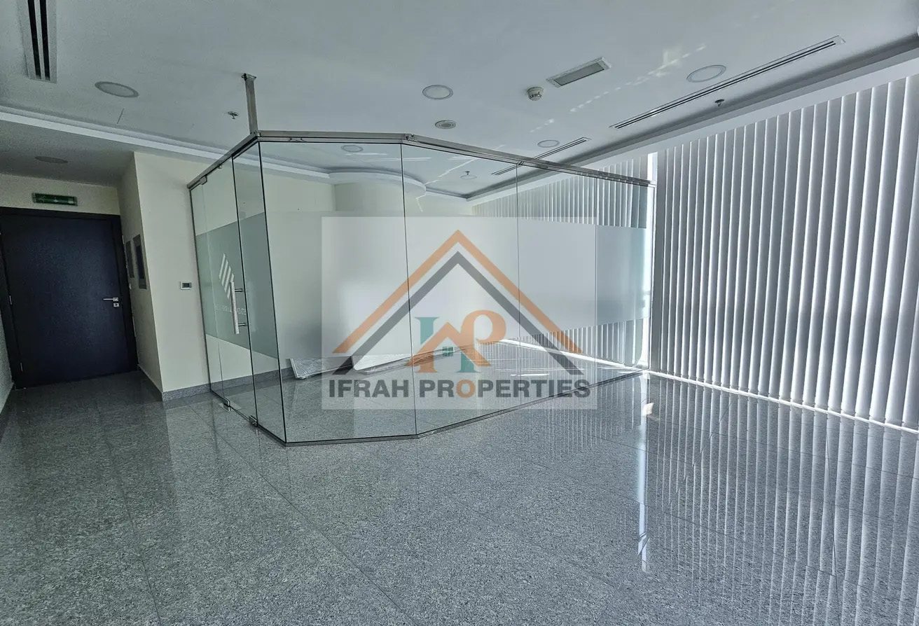 Office For Rent | Vacant | City view