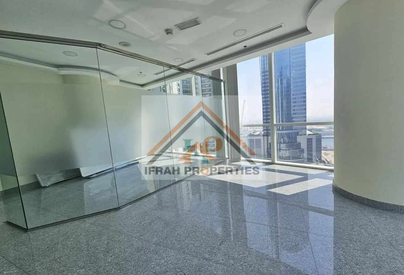 Office For Rent | Vacant | City view