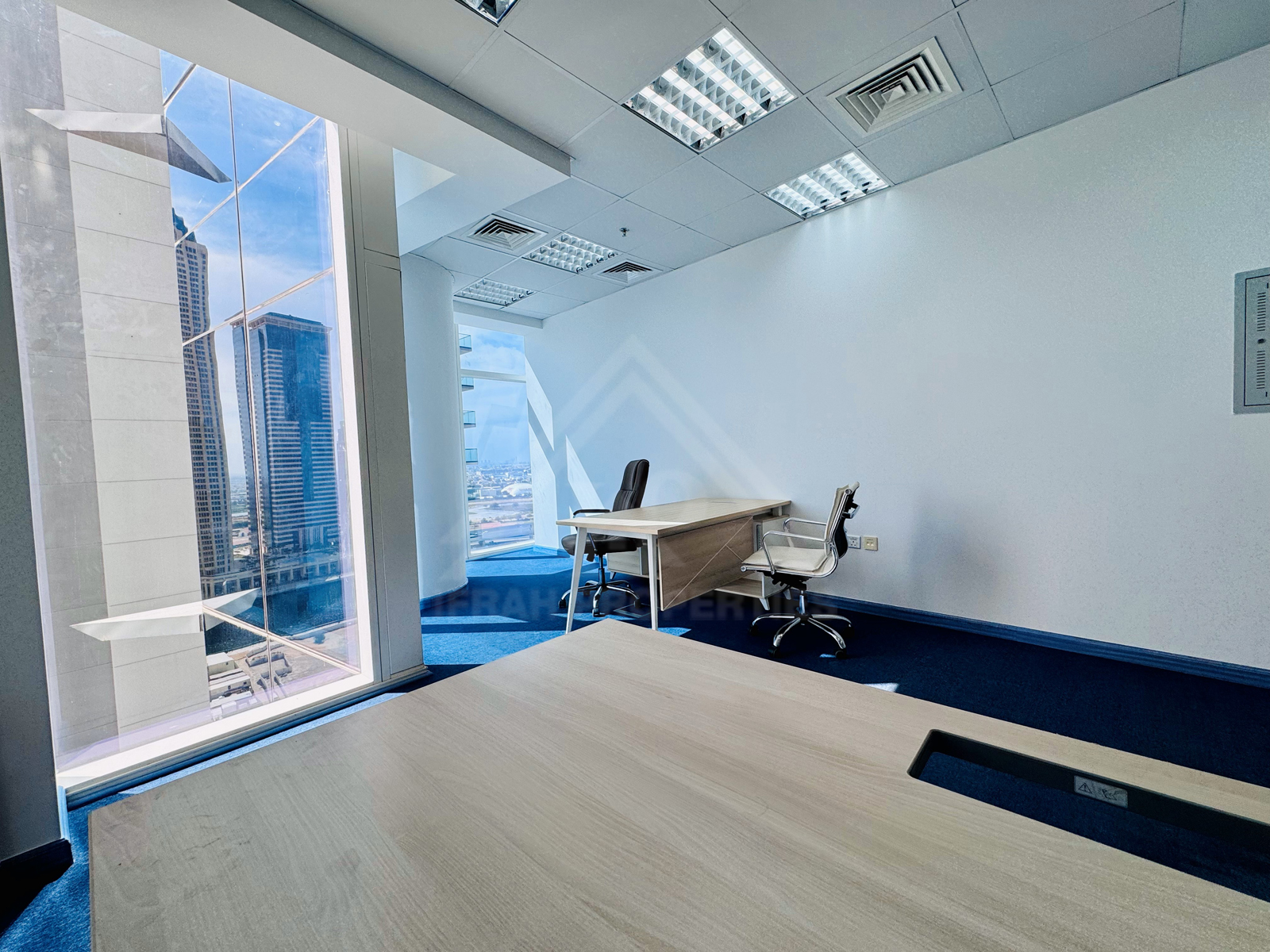 Office|| Park Lane Tower|| Business Bay