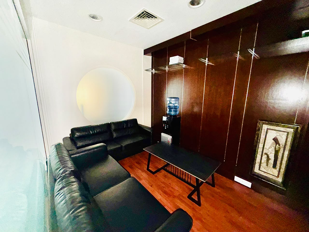 Fully furnished high-floor office for rent in The Citadel Tower