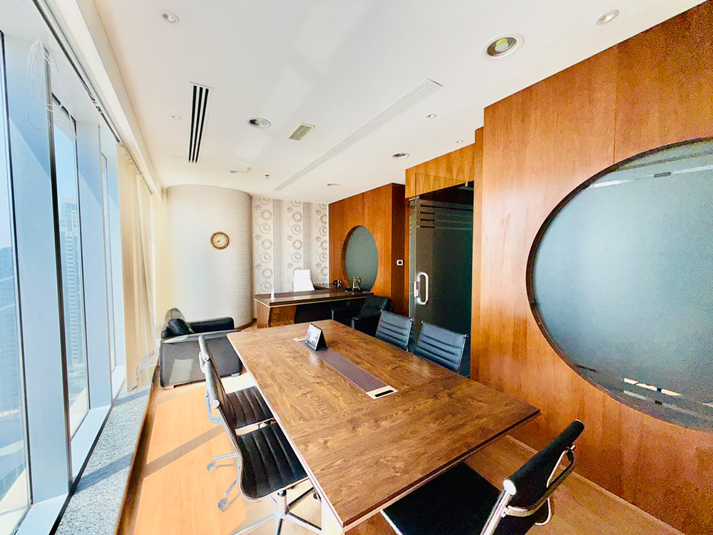 Fully Furnished | High Floor | Canal View