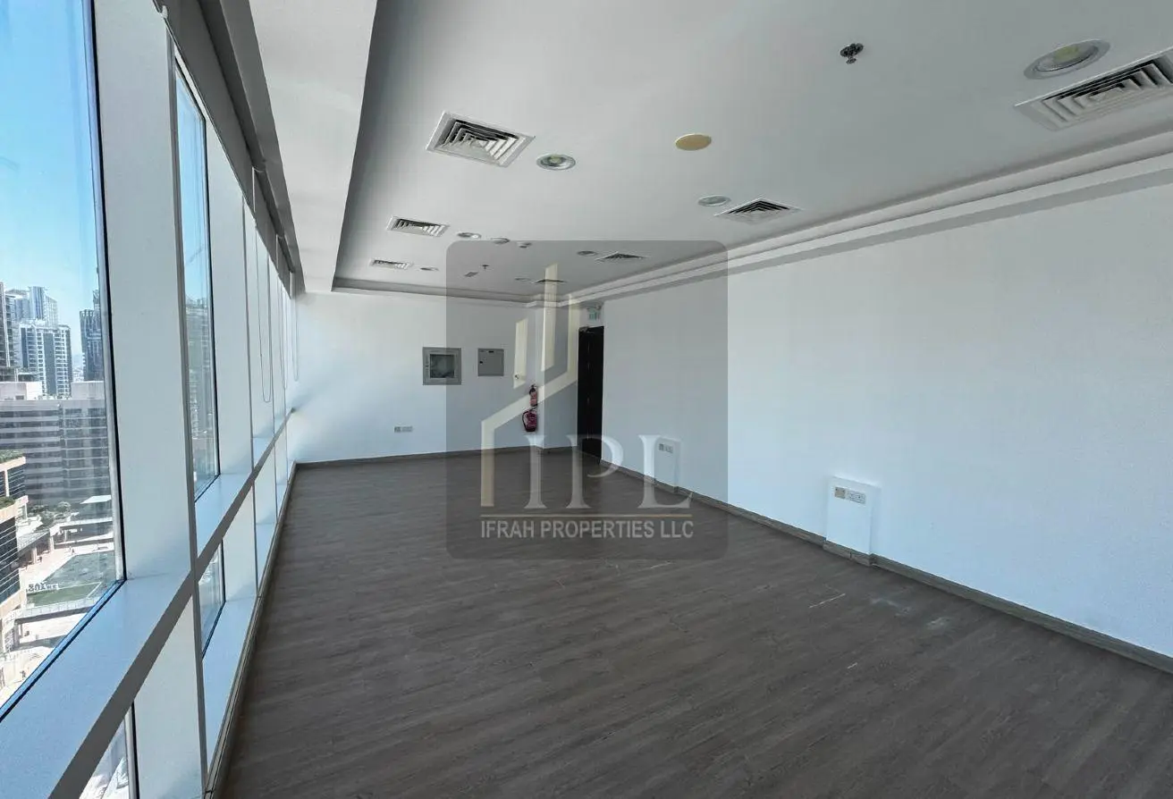 OPEN SPACE | VACANT | READY TO MOVE