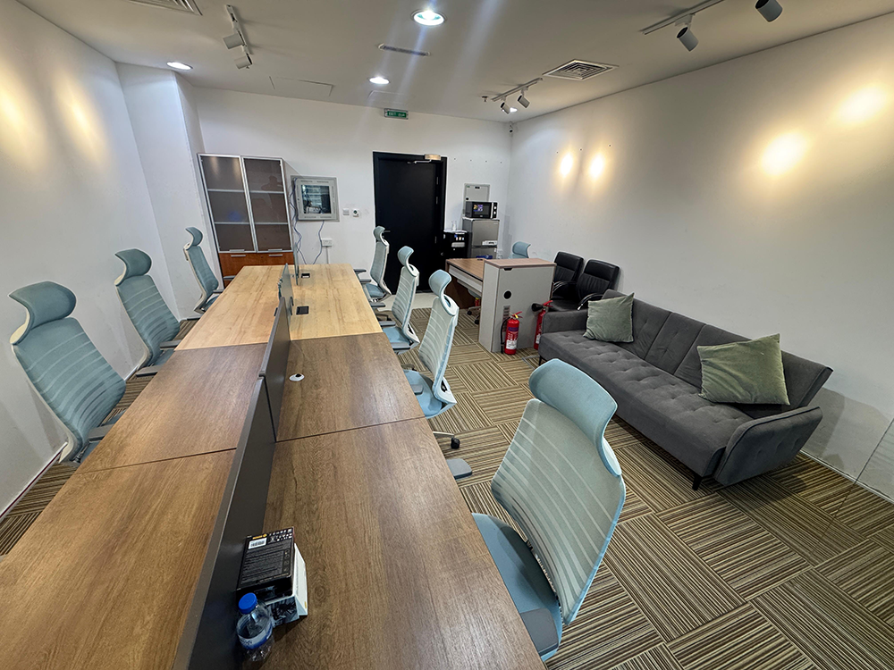 Furnished office space for rent in Tamani Art Tower, Business Bay