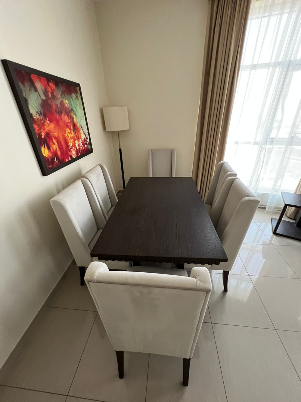 Fully furnished 3-bedroom apartment for rent in Siraj Tower, Arjan