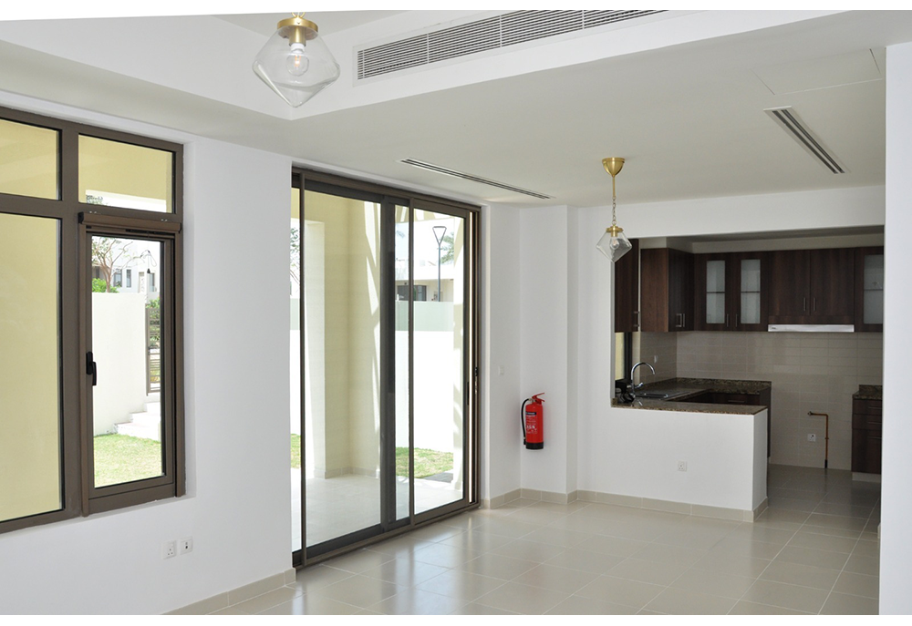 Spacious four bedroom family home in Dubai