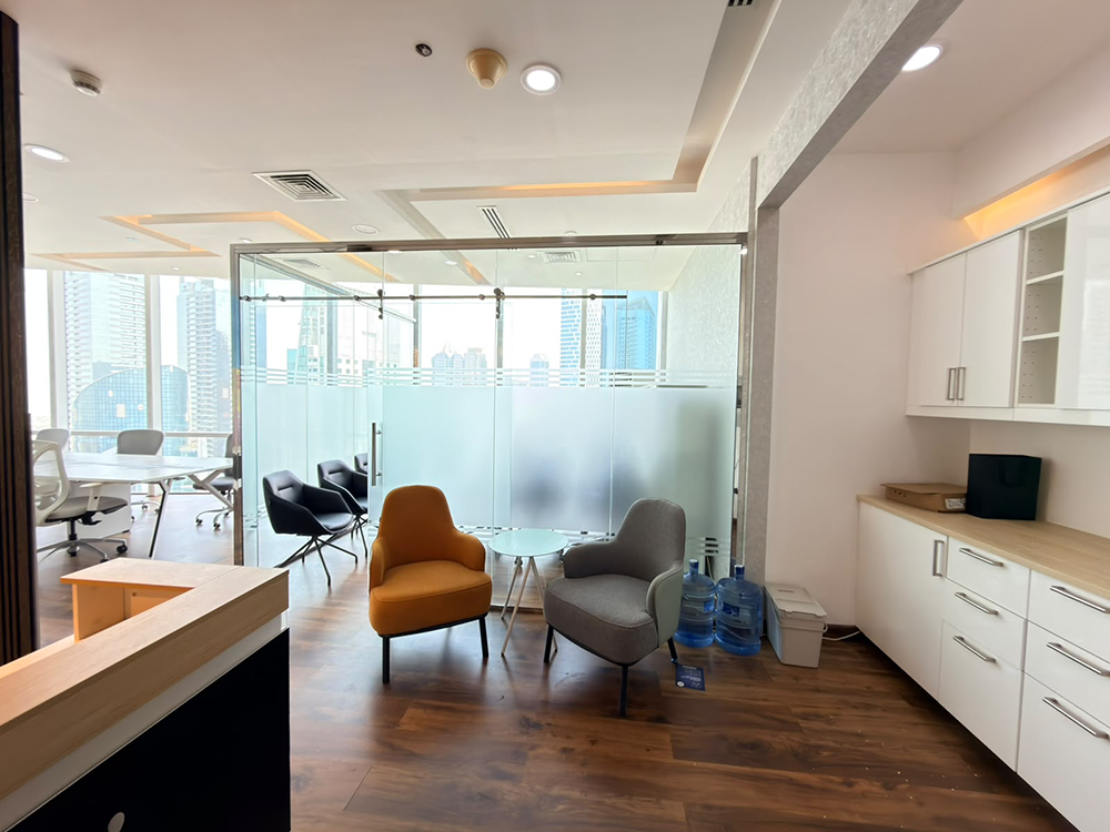 Furnished office space for rent in Park Lane Tower, Business Bay