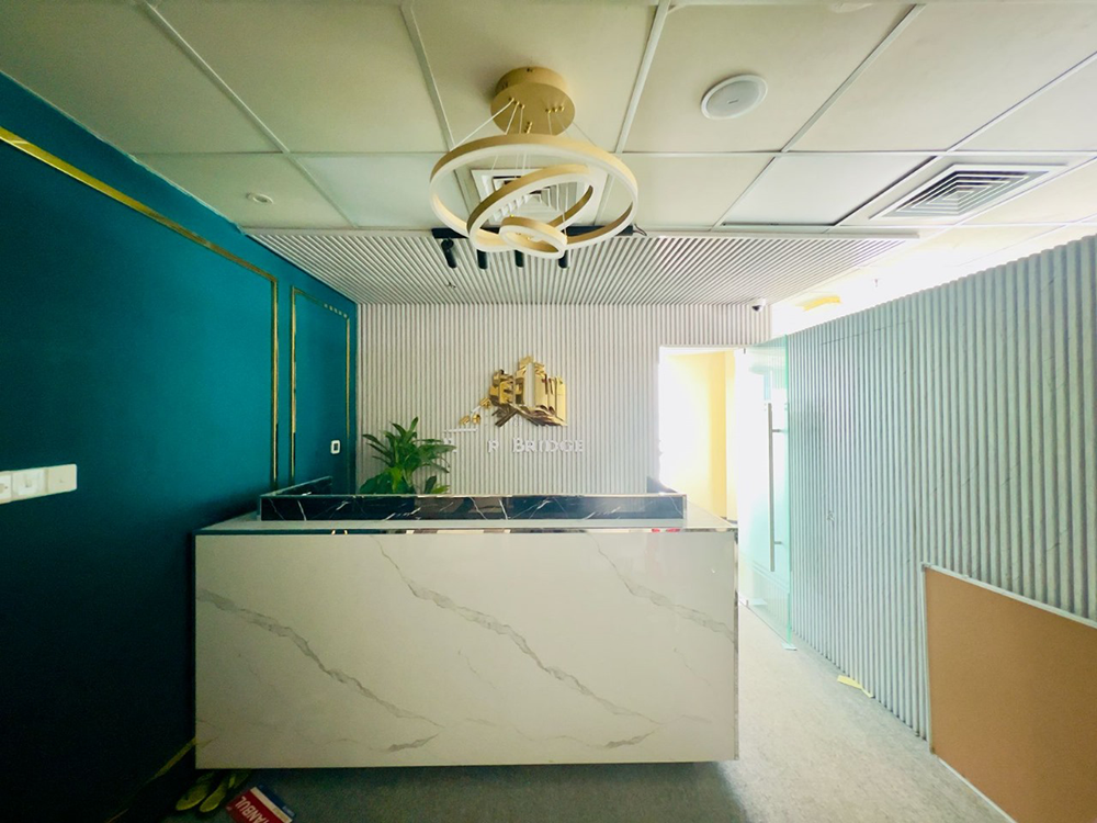 Glass Partitions | Vacant | Ideal Location