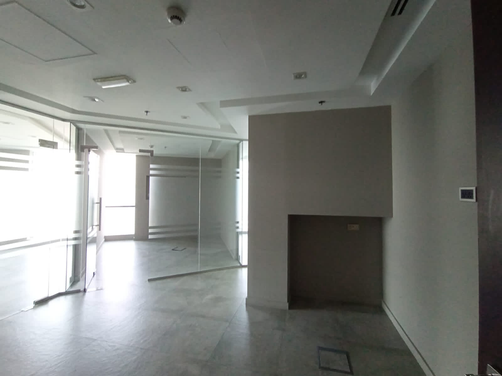 Bright commercial workspace in Dubai