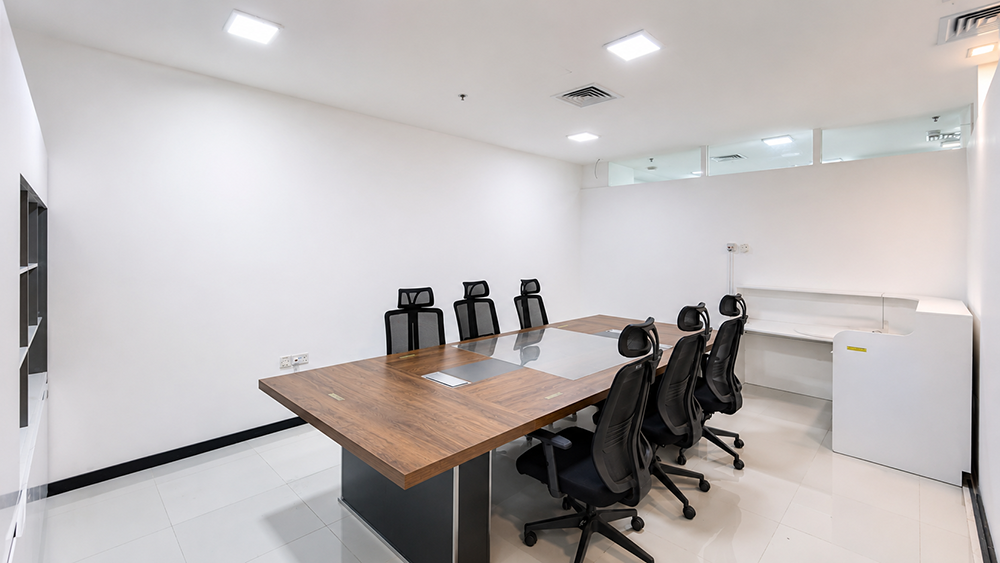 Corner office space for rent in Bay Square Building 7, Business Bay