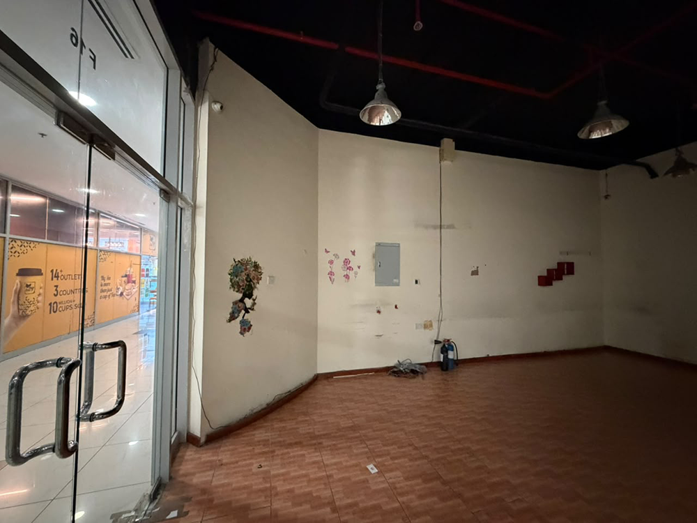 Retail shop for rent in IT Plaza, Dubai Silicon Oasis