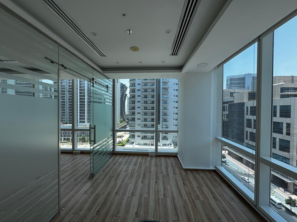 Fitted office space for rent in Tamani Art Tower, Business Bay