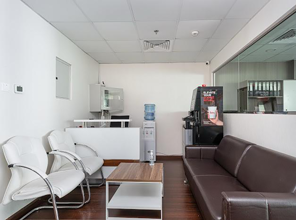 FITTED OFFICE | PRIME LOCATION | READY TO MOVE